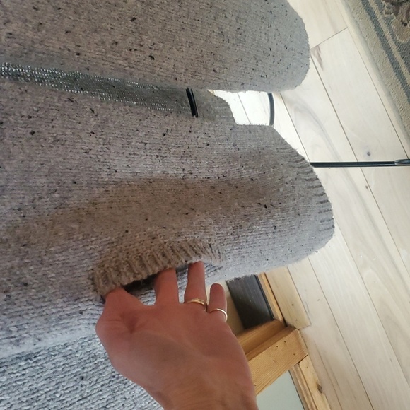 Cynthia Rowley Cardigan Sweater,‎ warm and cozy mid length cardigan Sz. M - Picture 6 of 11